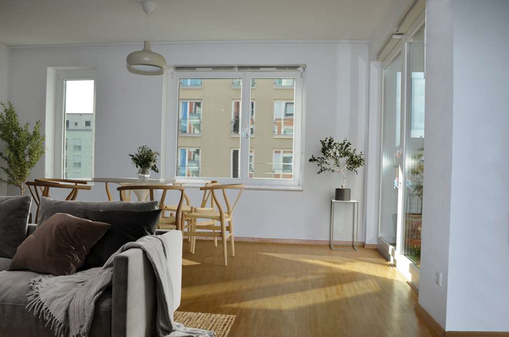 +++ AVERNET - ATTRAKTIVE 3-ZIMMER-WOHNUNG IN EINEM NETTEM AMBIENTE IN FREIBURG +++