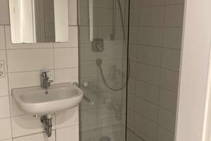 Gepflegte 2-Zimmer-Wohnung im 3. OG in Karlsruhe – Stephanienstr. 84, 76133 Innenstadt-West, Karlsruhe – Vorschaubild 6