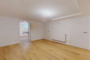 Bezugsfertiges, modernisiertes Einfamilienhaus mit Garten und Garage – Die vollständige Adresse der Immobilie erhältst du vom Anbieter., 60439 Praunheim, Frankfurt am Main – Vorschaubild 21