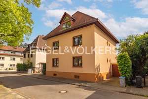 RESERVIERT - Feudenheim: Freistehend. Vielseitig. Besonders. Maisonette-Wohnen mit Einliegeroptio... – Die vollständige Adresse der Immobilie erhältst du vom Anbieter., 68259 Feudenheim, Mannheim – Vorschaubild 2
