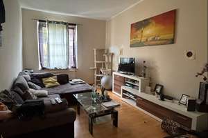 Charmante 2-Zimmer-Wohnung im 3. OG eines Ensembleschutz-Hauses in Nürnberg Steinbühl – Die vollständige Adresse der Immobilie erhältst du vom Anbieter., 90443 Steinbühl, Nürnberg – Vorschaubild 3