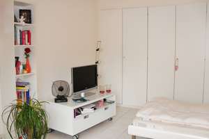 Modern möblierte 1 Zi-Whg. mit Balkon in N-Quadraten – N 5, 68161 Schwetzingerstadt/Oststadt, Mannheim – Vorschaubild 1