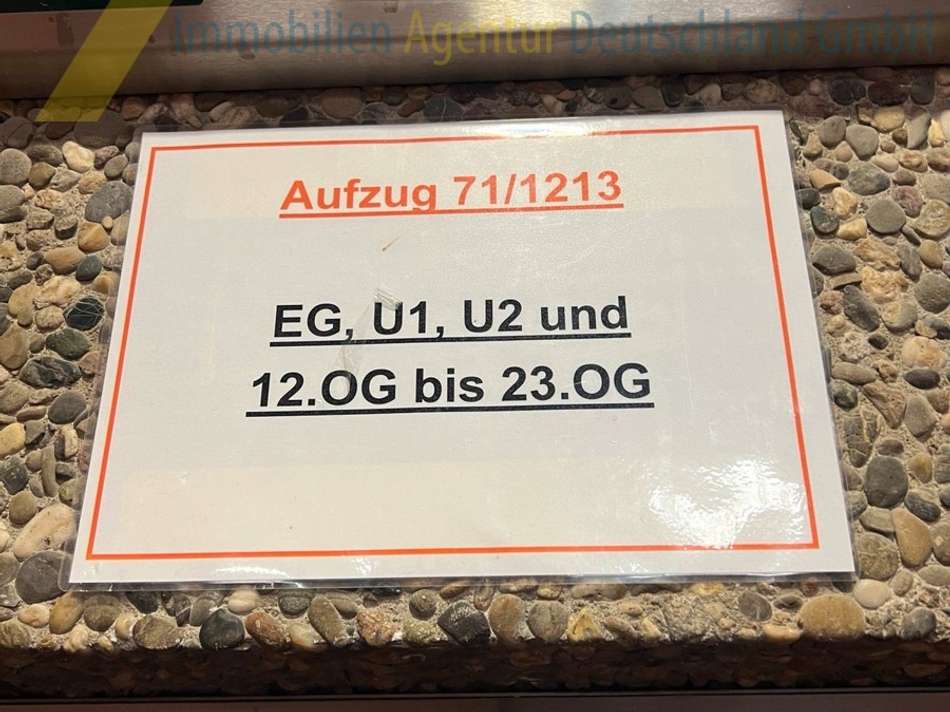 Aufzug Info