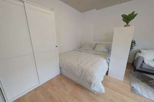 Erstbezug nach Neu-Möblierung: Möblierte 1-Zimmer-Wohnung in attraktiver Lage nahe Schlosspark – Mierendorffstraße 14, 10589 Charlottenburg, Berlin – Vorschaubild 2