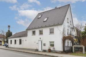 Gemütliches Wohnen: EFH mit Garten , inkl. Gewerbeeinheit – Die vollständige Adresse der Immobilie erhältst du vom Anbieter., 86856 Hiltenfingen – Vorschaubild 1