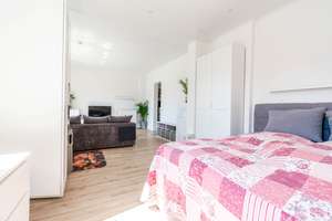 Liebevoll saniertes Einfamilienhaus mit vermieteter Einliegerwohnung. 178m². Einzugsfertig. – Die vollständige Adresse der Immobilie erhältst du vom Anbieter., 42719 Wald, Solingen – Vorschaubild 11