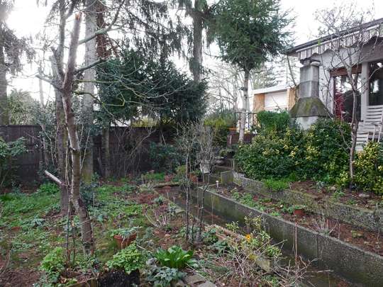 Sanierungsbedürftiger Winkelbungalow im Rudower Blumenviertel - Bild 5