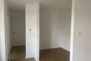 Schöne 1,5-Zimmer Wohnung in Stuttgart-Heumaden, Erstbezug, mit EBK – Mannspergerstr. 64, 70619 Heumaden, Stuttgart – Vorschaubild 4