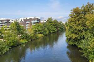 MODERNE, NEUWERTIGE, BARRIEREFREIE 3-ZIMMER-WOHNUNG AM SCHLEUSENGRABEN IN BERGEDORF