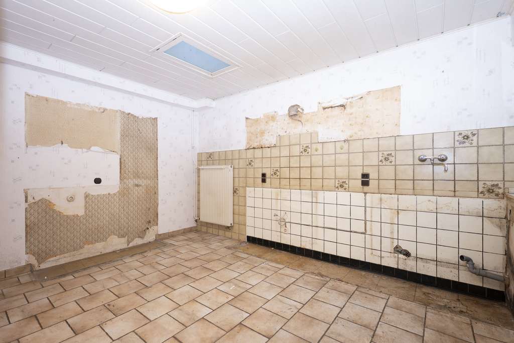 Immobilie in Jülich - Haus mit Potenzial: Charmantes Sanierungsobjekt in Jülich-Selgersdorf - Bild 3