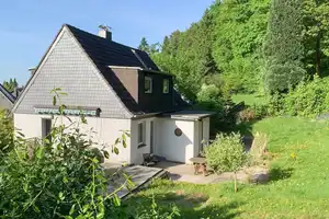 liebevoll renoviertes Landhaus – Wuppertal – Vorschaubild 1
