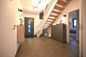 Junges Einfamilienhaus mit lichtdurchfluteten Räumen, moderner Ausstattung und großem Garten! – Cochem-Zell (Kreis) – Vorschaubild 6
