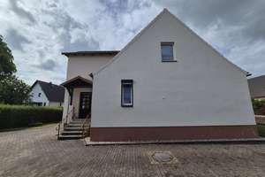 Einfamilienhaus mit Einliegerwohnung und großzügigem Grundstück in Mockrehna zu verkaufen! – Gartenweg 10, 4862 Mockrehna – Vorschaubild 5