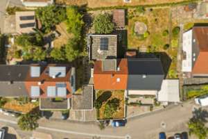 Charmantes 2-Familienhaus mit ausgebautem Dachgeschoss, Garten und Garage in ruhiger Lage – Die vollständige Adresse der Immobilie erhältst du vom Anbieter., 73249 Wernau (Neckar) – Vorschaubild 70