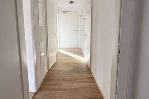 Kernsanierte helle 4,5-Zimmer-Wohnung mit Balkon in Bad Staffelstein – Bamberger Straße 18, 96231 Bad Staffelstein – Vorschaubild 7