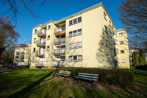 Helle 3-Zimmer-Wohnung mit Balkon in zentraler Lage – Theodor-Heuss-Ring 19, 51377 Steinbüchel, Leverkusen – Vorschaubild 1