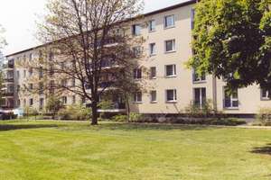 Super schöne Wohnung für Einsteiger - Direkt gegenüber der "Kleinen Schwimmhalle"! – Steffelbauerstraße 3, 12459 Oberschöneweide, Berlin – Vorschaubild 1
