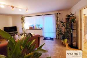 Helle 3,5 Zimmerwohnung mit Sonnenbalkon und Garage! – Die vollständige Adresse der Immobilie erhältst du vom Anbieter., 97199 Ochsenfurt – Vorschaubild 1