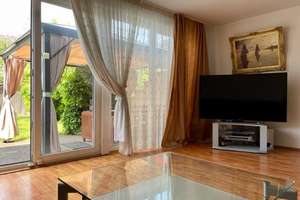 Platz für Ihre Ideen: Großzügiges Reihenmittelhaus in Köln-Ossendorf – Franz-RaveauxStrasse 32, 50827 Ossendorf, Köln – Vorschaubild 3