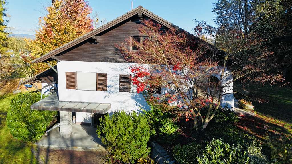 Immobilie in Tiefenbach - Gro��zügiges Renovierungsobjekt in begehrter Lage nahe Passau - Bild 2