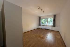 Hochwertige 3-Zimmer-Wohnung mit Balkon, Garage und Aufzug in Düsseldorf-Oberkassel – Oberkasseler Str. 61, 40545 Oberkassel, Düsseldorf – Vorschaubild 3