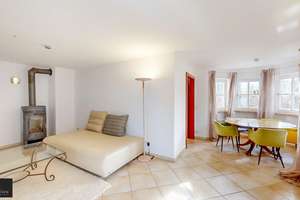 Einzigartige Dachgeschoss-Maisonette-Wohnung in exklusiver Villenlage von Pasing! – Die vollständige Adresse der Immobilie erhältst du vom Anbieter., 81243 Pasing, München – Vorschaubild 6