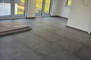 ***Neubau***Exklusive 1-Zimmer-Penthouse-Wohnung mit gehobener Innenausstattung mit Balkon in Siegen – Flußbergstraße 40, 57080 Eiserfeld, Siegen – Vorschaubild 3