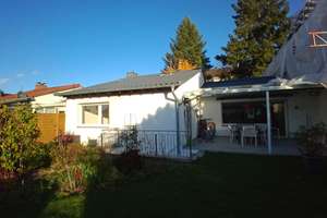 Einfamilienhaus mit Garten in Köln Urbach