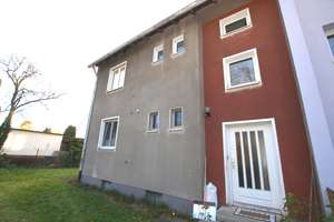 Vermietetes Mehrfamilienhaus mit Renovierungsbedarf in guter Lage in Nürnberg