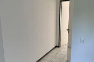 Neu renoviertes  1 Zimmer Appartement mit Ausblick – Heinrich-Bammel-Weg 23, 42327 Vohwinkel, Wuppertal – Vorschaubild 3