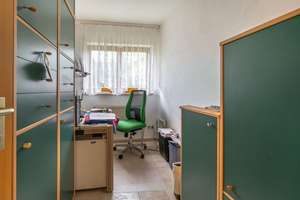 Ökonomisches EFH in Biesdorf: 5Zi, Wfl. 90qm, ca. 1.060 qm Grst., Keller, Süd-Terrasse, Garage – 12683 Biesdorf, Berlin – Vorschaubild 18