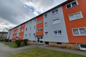 Wo das Leben so spielt - 2-Zimmer-Wohnung – Stralsundstr. 37, 38124 Heidberg-Melverode, Braunschweig – Vorschaubild 1