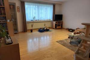 Helle 3 Zimmer-Wohnung in Neu-Ulm Pfuhl mit Balkon und Garage – Die vollständige Adresse der Immobilie erhältst du vom Anbieter., 89233 Neu-Ulm – Vorschaubild 1