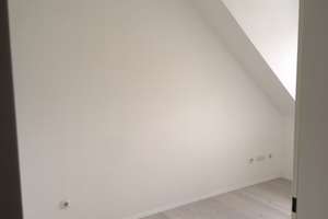 Köln-Weiden/Lessingstrasse: Moderne 3-Zimmerwohnung mit Dachterrasse in kleiner Wohneinheit – Lessingstrasse 00, 50858 Weiden, Köln – Vorschaubild 18