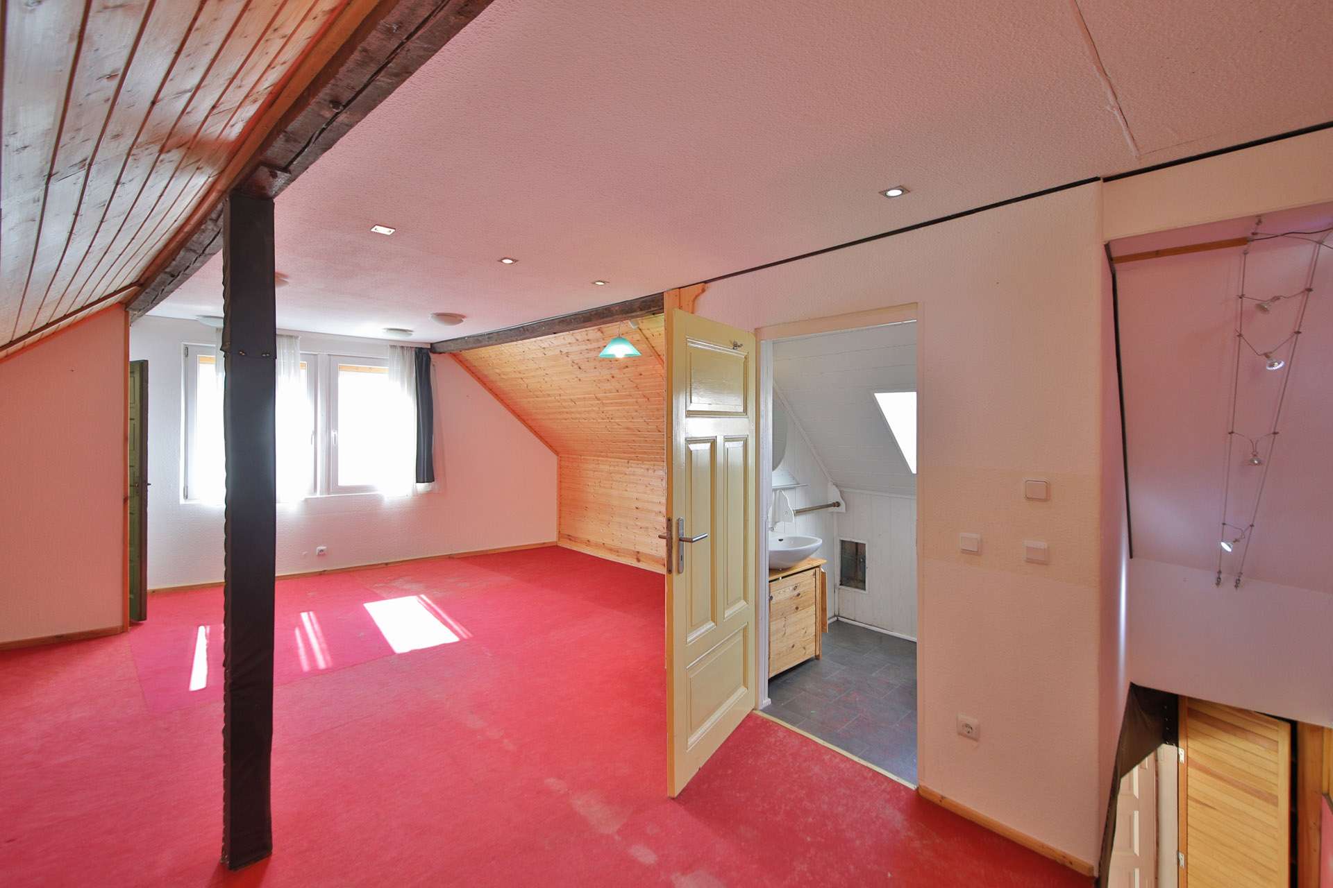 Immobilie in Keltern - Historisches Fachwerkhaus in Dietlingen – klein, charmant, besonders - Bild 9