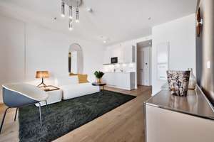 Helle 2-Zimmer-Wohnung im exklusiven EDEN TOWER in Frankfurt – Europa-Allee 11, 60327 Gallus, Frankfurt am Main – Vorschaubild 6