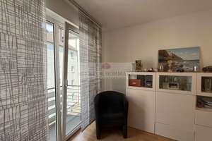 Haubahn 72m²: "schöne Küche, großzügige 3 Zimmer inkl. 2 Balkonen" – Die vollständige Adresse der Immobilie erhältst du vom Anbieter., 42119 Elberfeld, Wuppertal – Vorschaubild 4