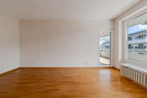 Lichtdurchflutete 3-Zimmer Wohnung mit Garage in ruhiger Sackgassenlage von Düsseldorf-Niederkassel! – 40547 Niederkassel, Düsseldorf – Vorschaubild 17
