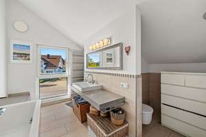 Wohnen mit Herz und Holz!
Traumhaus mit vorbereiteter Einliegerwohnung – Die vollständige Adresse der Immobilie erhältst du vom Anbieter., 78256 Steißlingen – Vorschaubild 19