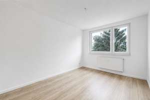 Einziehen & wohlfühlen: Modernisierte 3-Zimmer-Wohnung mit Loggia & Garage in Hannover - Döhren – Die vollständige Adresse der Immobilie erhältst du vom Anbieter., 30519 Döhren, Hannover – Vorschaubild 11