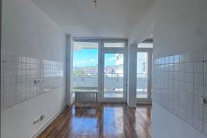 Großzügige 2-Zimmer-ETW mit Skylineblick, BLK, TG-Platz in Frankfurt-Bornheim – 60385 Bornheim, Frankfurt am Main – Vorschaubild 4