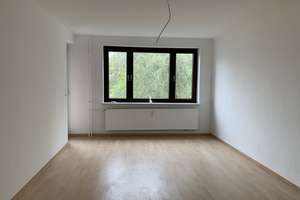 Helle 3-Zimmer-Wohnung in Vahrenwald – Omptedastraße 33, 30165 Vahrenwald, Hannover – Vorschaubild 2