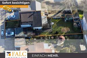 Halbes Haus, ganzes Glück, noch mehr Garten! FALC Immobilien Heilbronn