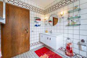 Familienfreundliches Wohnen mit Einliegerwohnung und ländlichem Charme in Dortmund Lanstrop – 44329 Lanstrop, Dortmund – Vorschaubild 12
