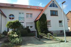 Wohnen wie im eigenen Haus: 4- Zimmer-Wohnung über 2 Etagen – Hannover (Kreis) – Vorschaubild 1