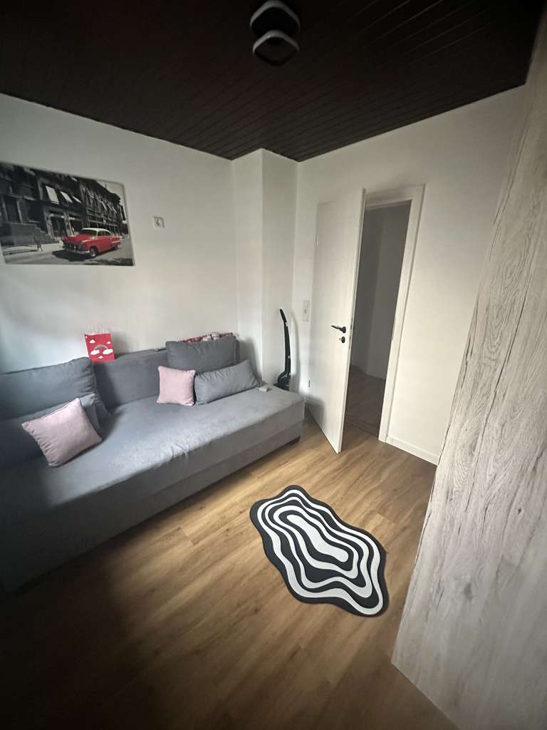 Immobilie in Riederich - Attraktive Doppelhaushälfte in ruhiger Lage von Riederich - Bild 1