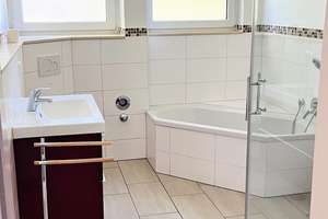 Attraktive Kapitalanlage: Moderne 4-Zimmer-Wohnung mit Sonnenbalkon, Tageslichtbad und guter Mietren – Die vollständige Adresse der Immobilie erhältst du vom Anbieter., 53123 Duisdorf, Bonn – Vorschaubild 12