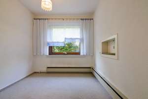 Barrierefreier Bungalow mit Keller und Garage – Die vollständige Adresse der Immobilie erhältst du vom Anbieter., 31787 Hameln – Vorschaubild 3