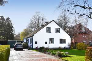 Großzügiges, stilvolles Haus auf sehr schönem Grundstück mit Wintergarten! – Die vollständige Adresse der Immobilie erhältst du vom Anbieter., 24589 Nortorf – Vorschaubild 13