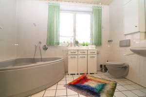Stilvolle und großzügige 3-Raum Erdgeschosswohnung mit tollem Garten im 2-Fam.-Haus in TOP-Lage! – Die vollständige Adresse der Immobilie erhältst du vom Anbieter., 47259 Huckingen, Duisburg – Vorschaubild 18